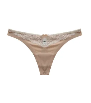 Comfort Devotion Lace Thong Latte Lift Ivory