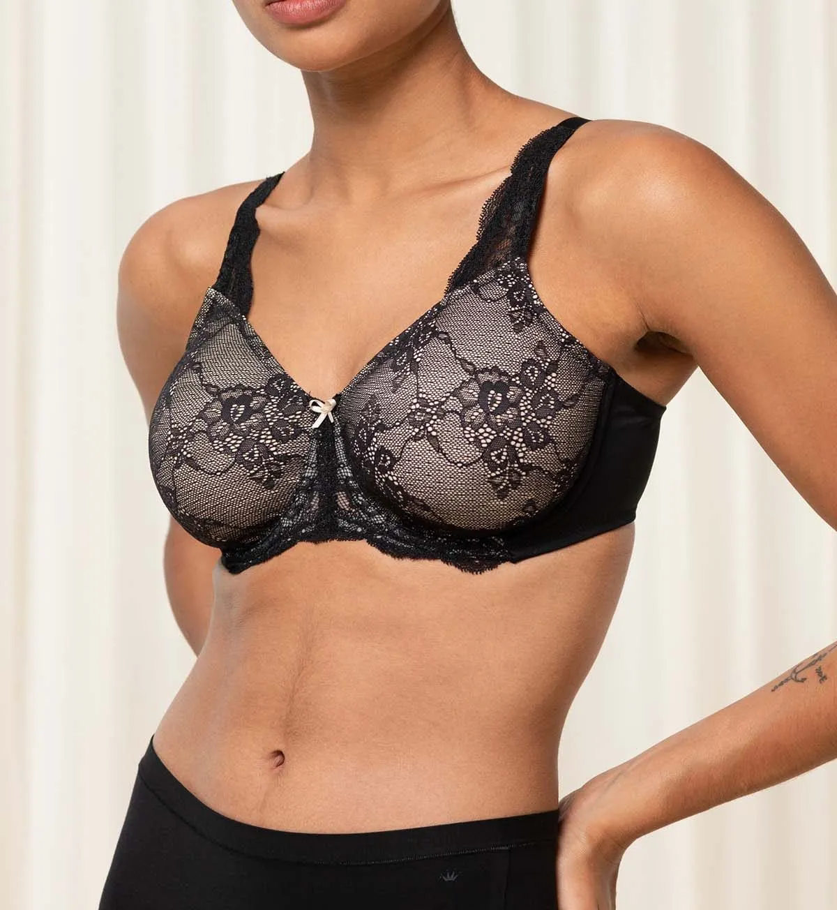 CONTOURING SENSATION MINIMISER BRA