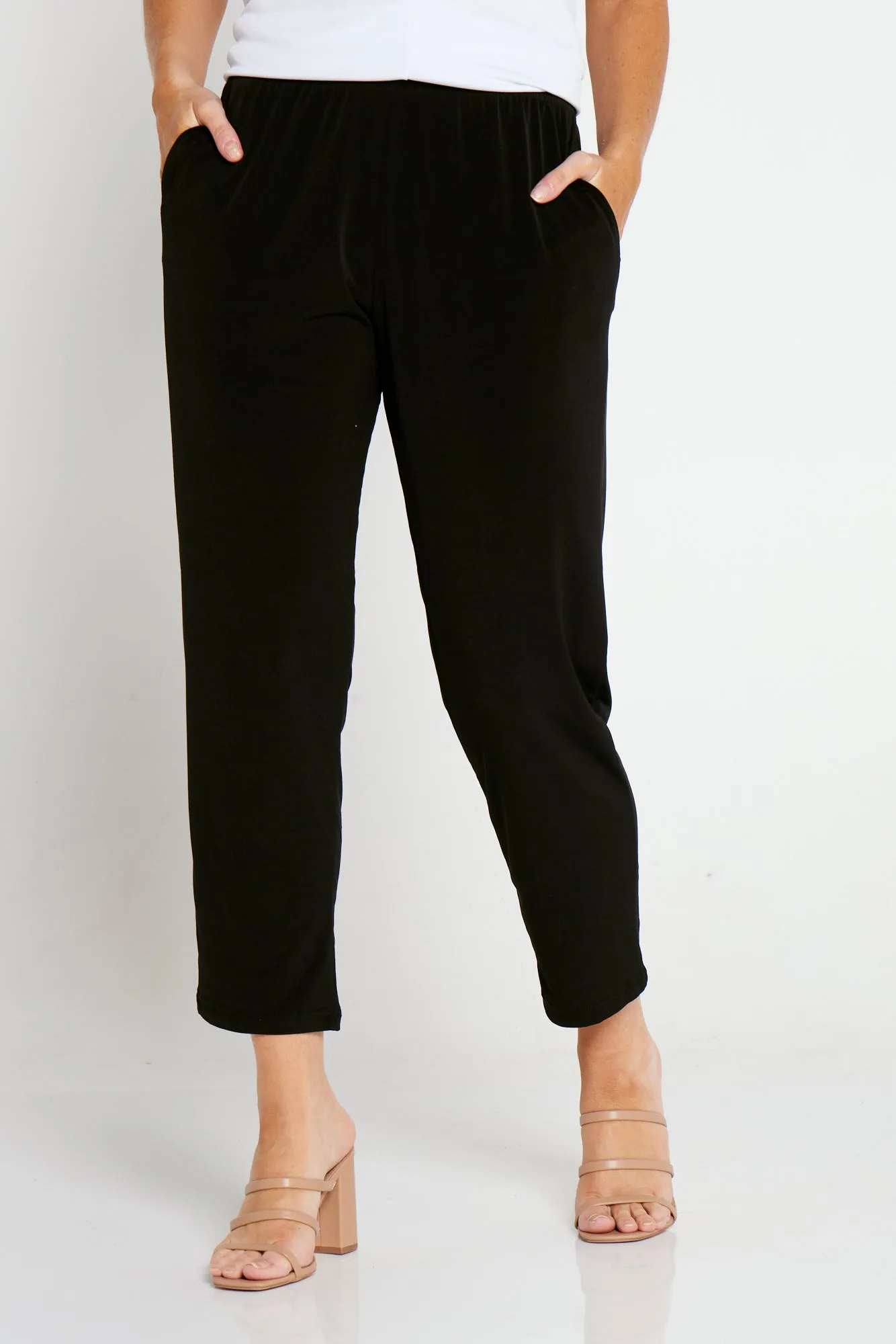 Gianna Pocket Pants Petite - Black