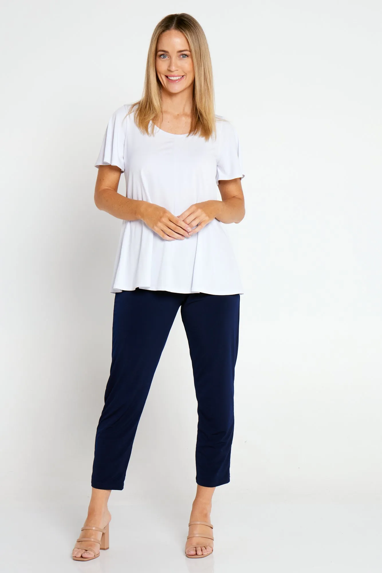 Gianna Pocket Pants Petite - Navy