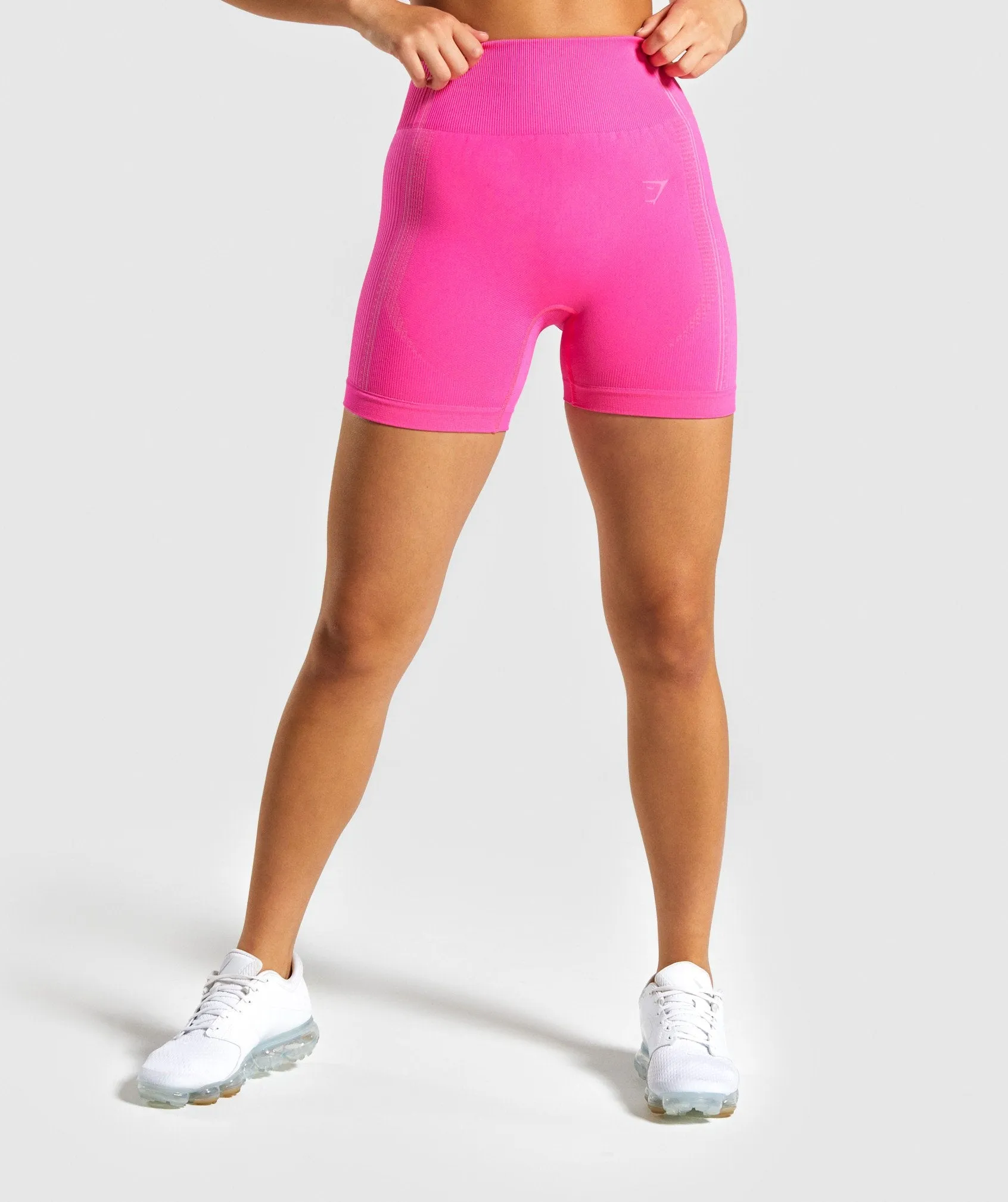 Gymshark Ultra Seamless Shorts - Cyber Pink