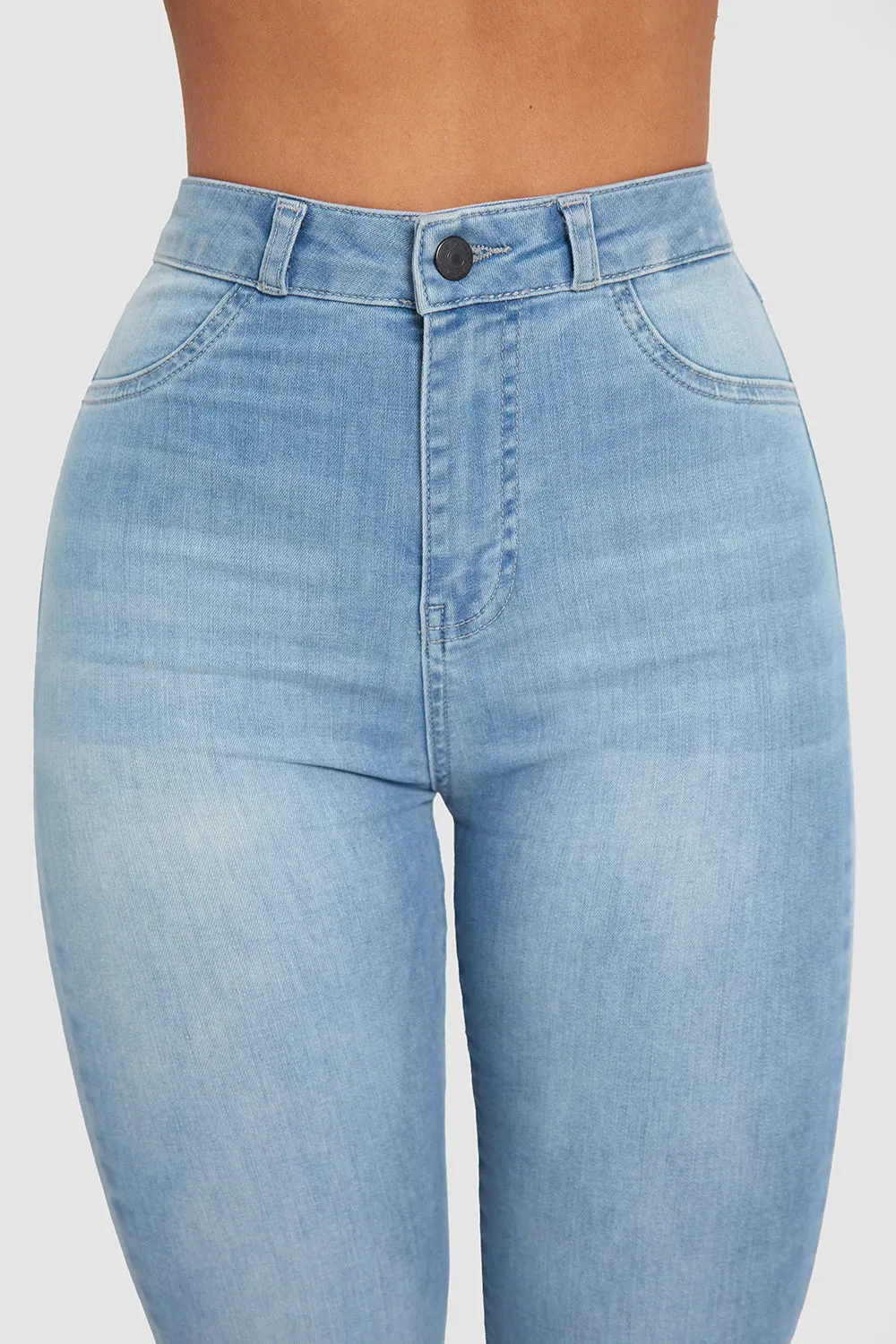 High Waisted Jeans in Light Blue