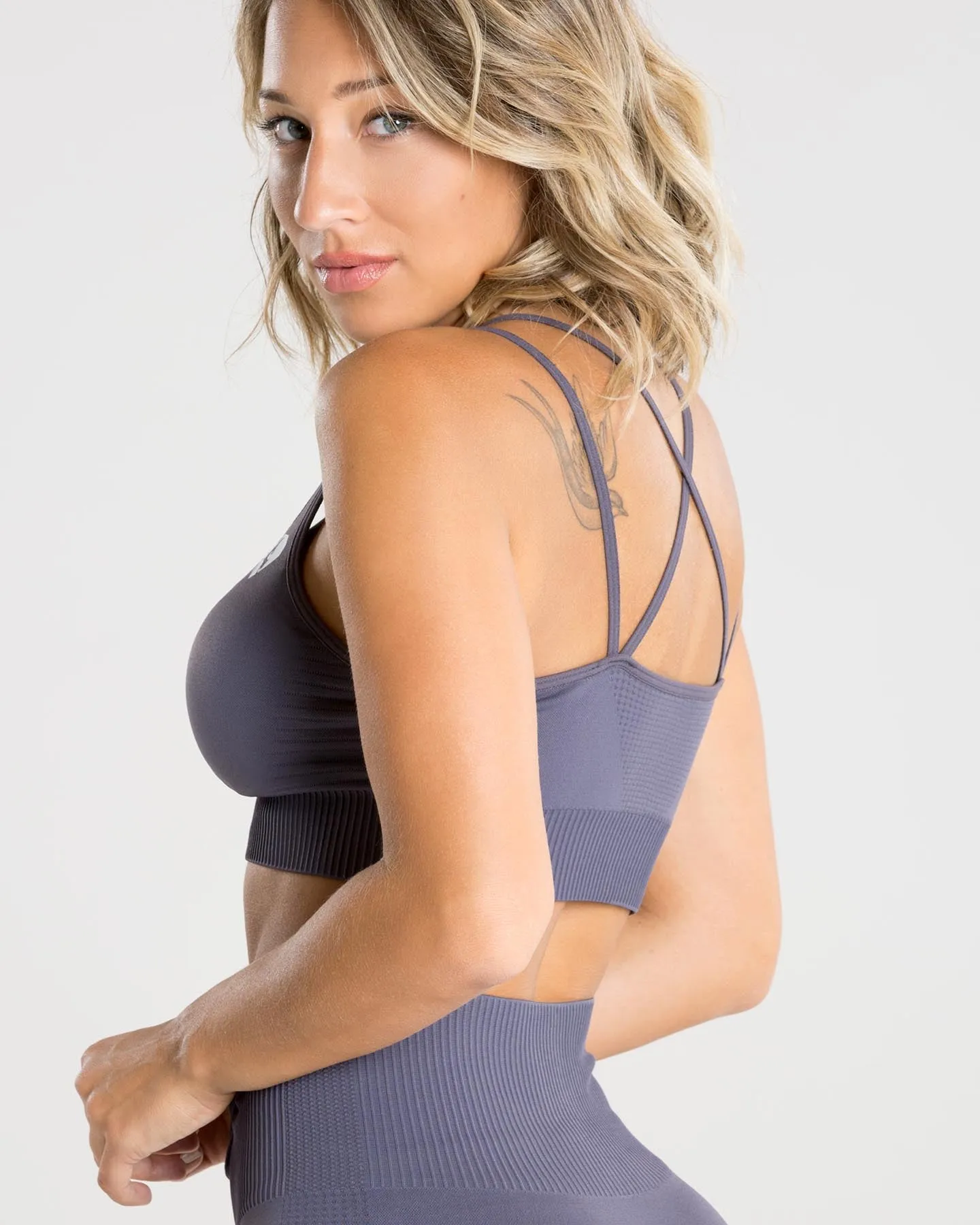 Power Seamless Sports Bra | Charcoal