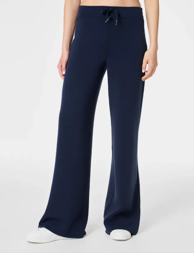 SPANX AirEssentials Wide Leg Pant