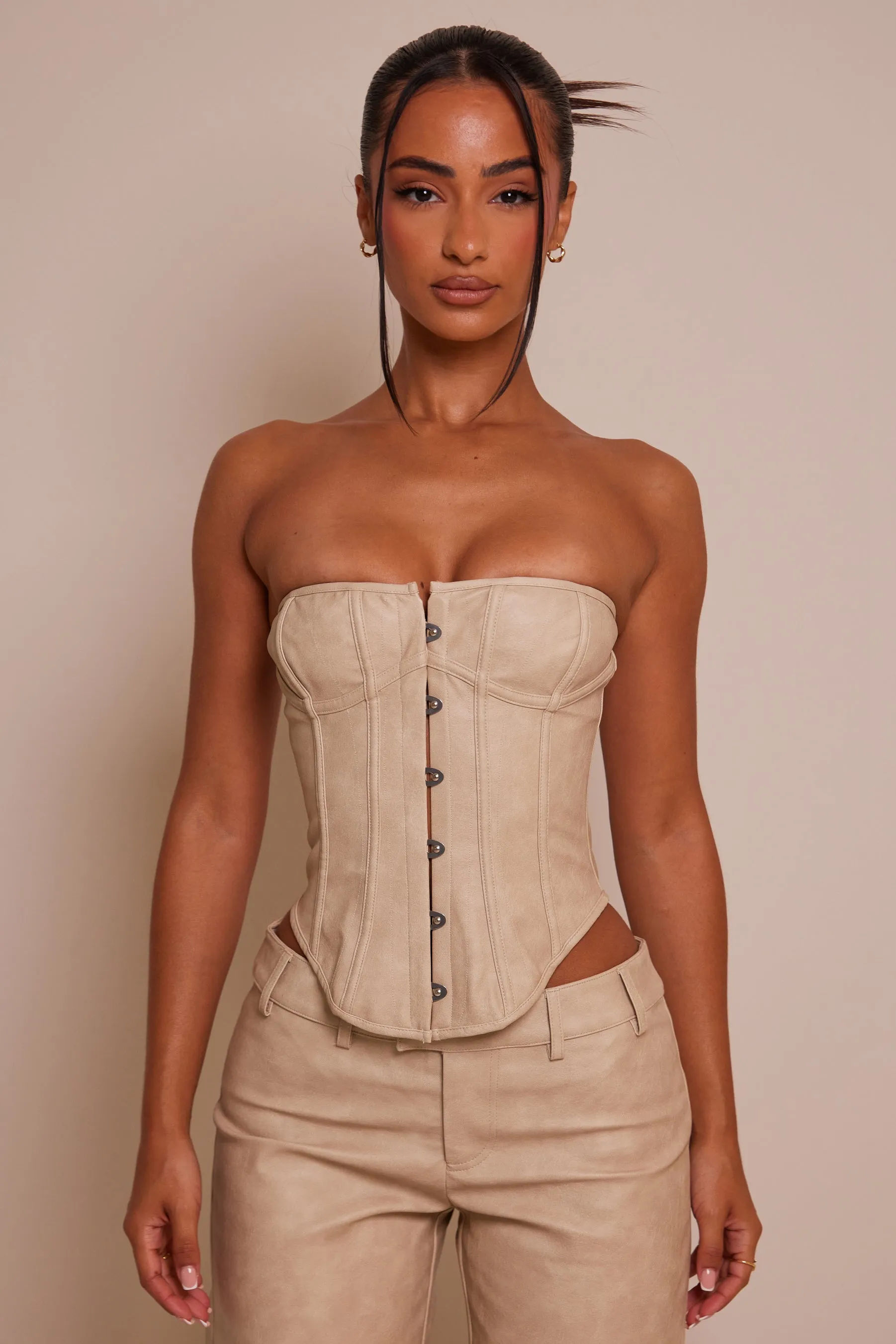 The clasp detail leather corset - Cream Wash